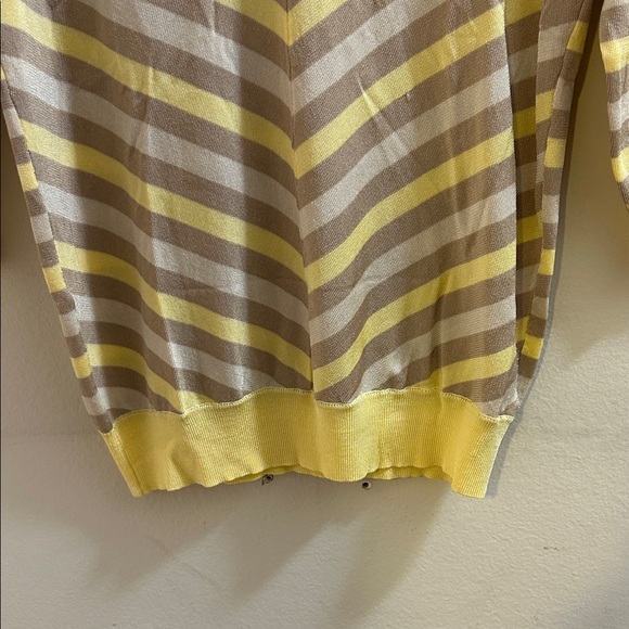 The Limited Yellow and Cream V-Neck Sweater - Picture 7 of 9